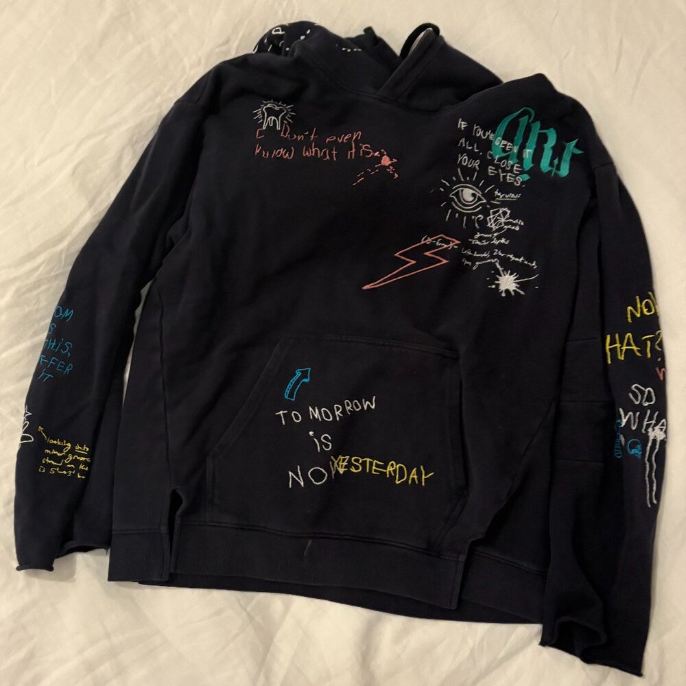 IZZUE Embroidered Hoodie/Pullover Sweatshirt